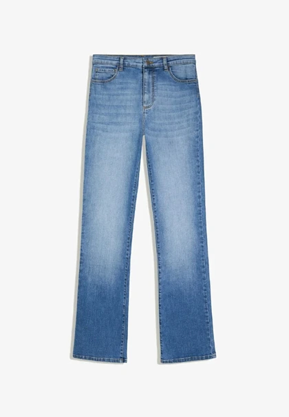 Blue jeans, flat